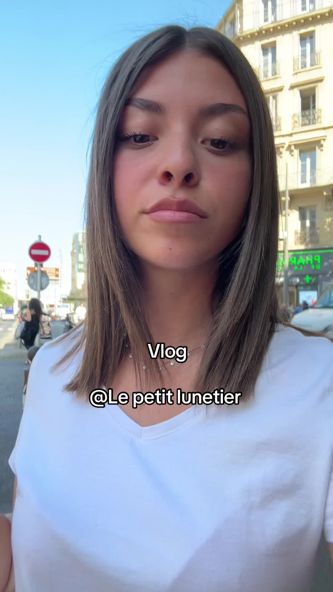 TikTok post by @chlooe.f for Le Petit Lunetier. Caption reads: @Le Petit Lunetier @JKE AGENCY 💙 36 Rue Paradis,....