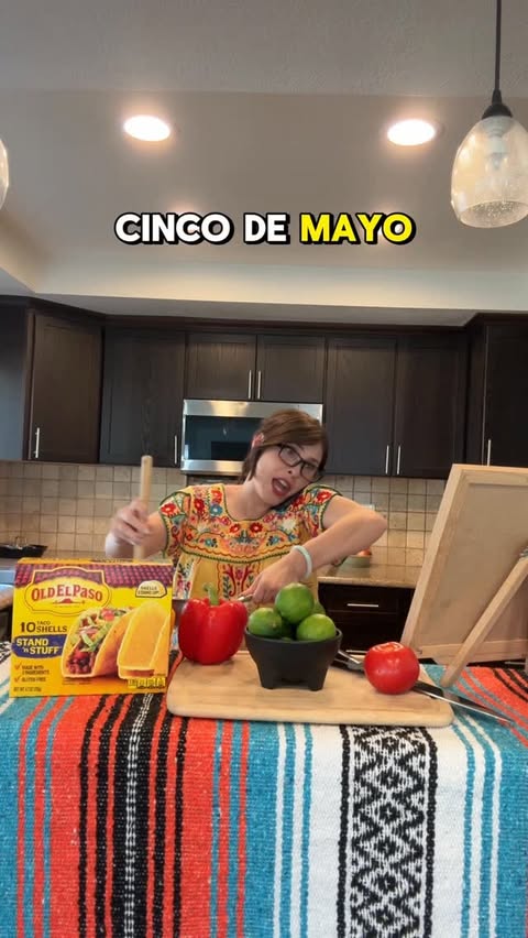 Instagram post by @laurencella for Old El Paso. Caption reads: #ad Prepare for Taco Totality with @oldelpaso !....