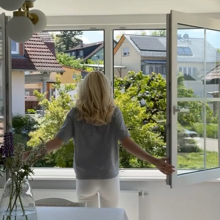 Instagram post by @katrinpalme for Alpro. Caption reads: Werbung
Ich starte gern bewusst in den Tag – mit....