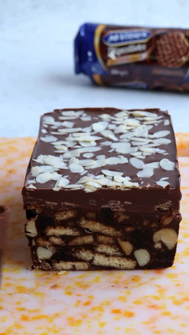 Instagram post by @stylemyplate for McVitie's. Caption reads: [...] sweet without fuss. Ingredients 375g....
