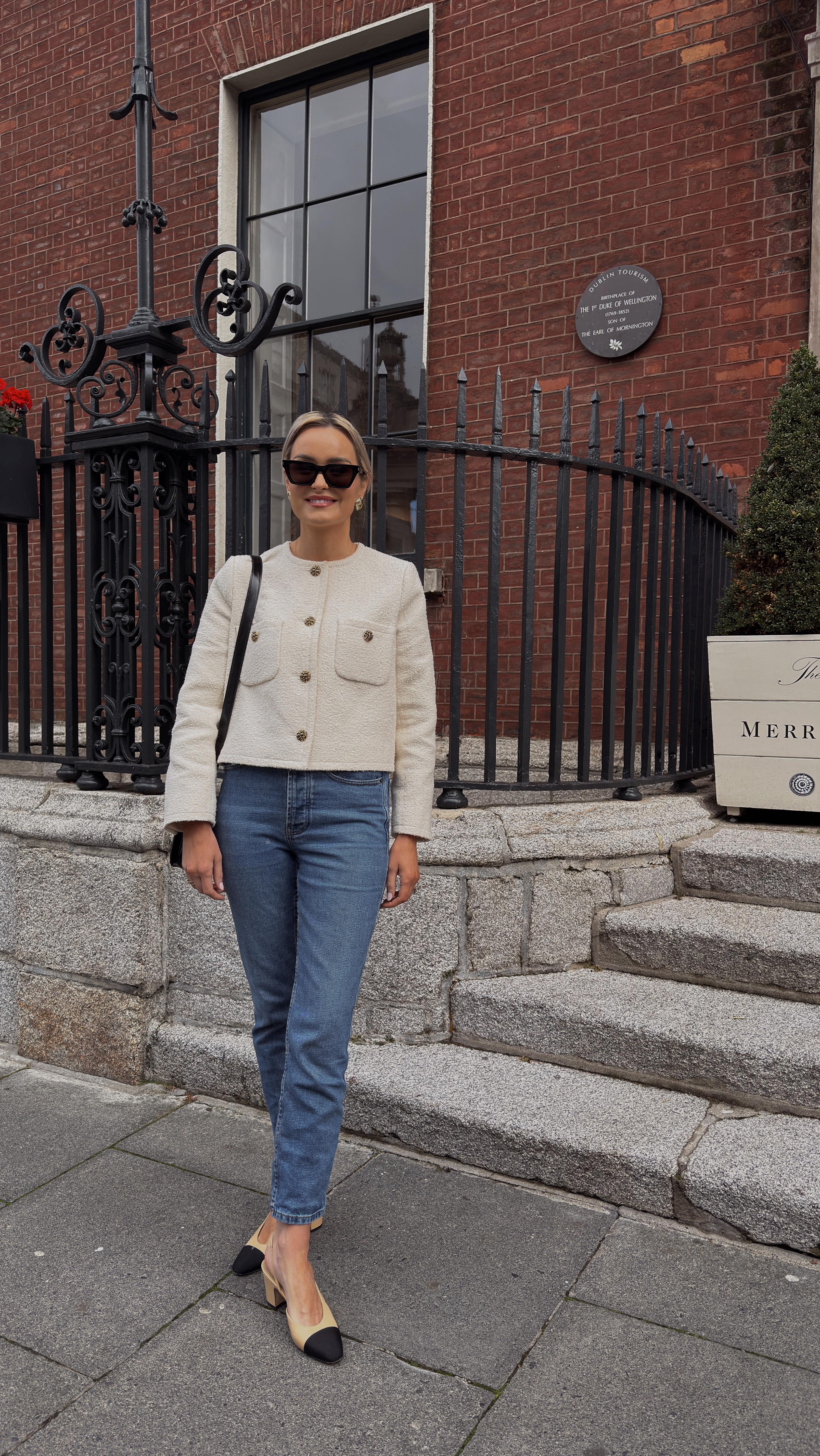 Instagram post by @martinasmark for Dunnes Stores. Caption reads: New in Dunnes this week! Had to try on the viral....