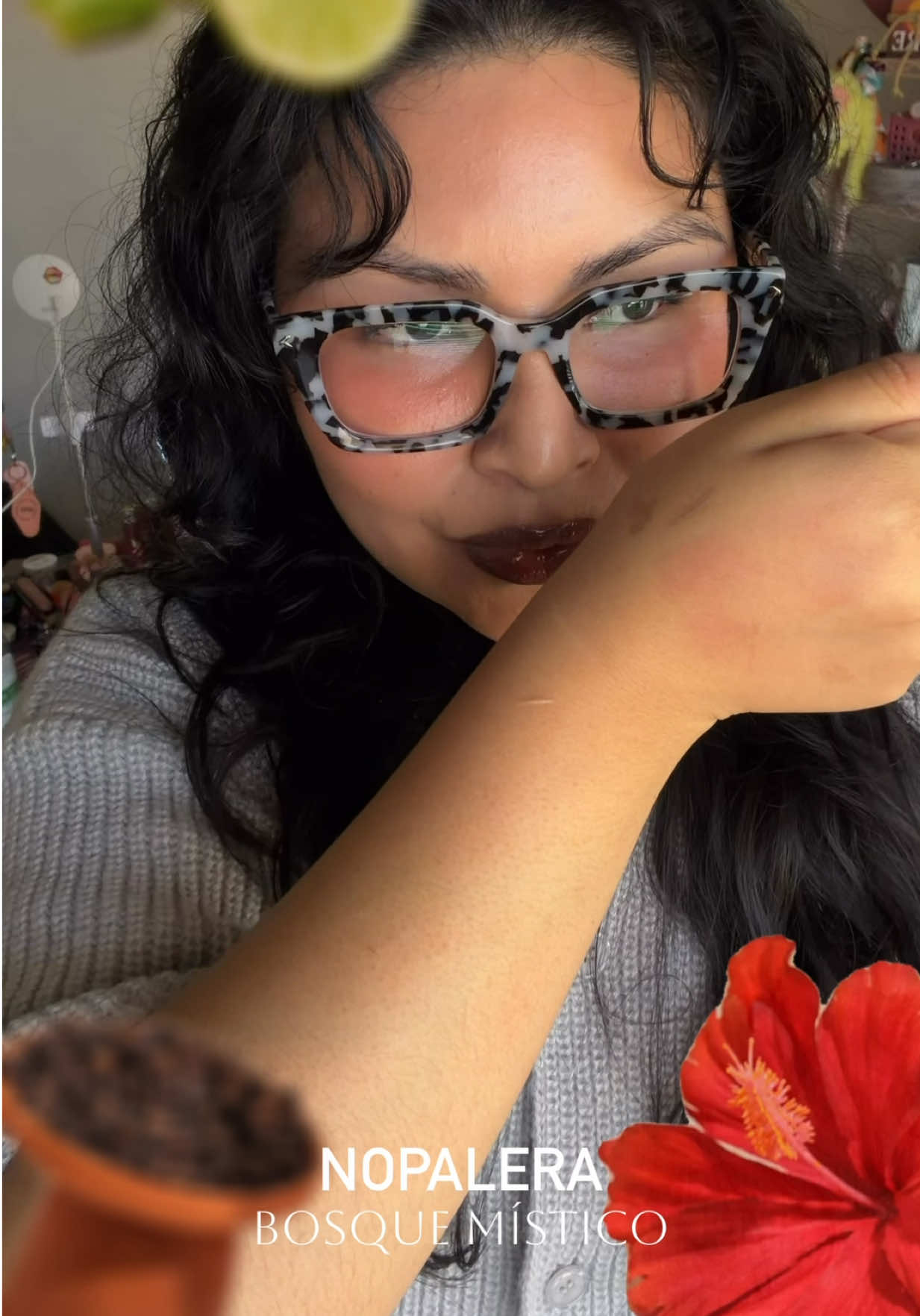 TikTok post by @andie_sorto for NOPALERA. Caption reads: [...] fresh scents that brighten up your day....