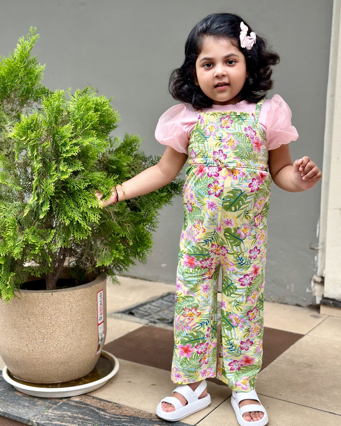 Instagram post by @officialapoorva for Babyhug. Caption reads: #collaboration with @FirstcryIndia
Outfits from....