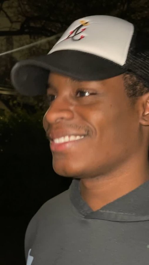 Instagram post by @ftwinzgottalent for cbdMD. Caption reads: My aura multiplied😂 Who’s ready for 4/20?
.....