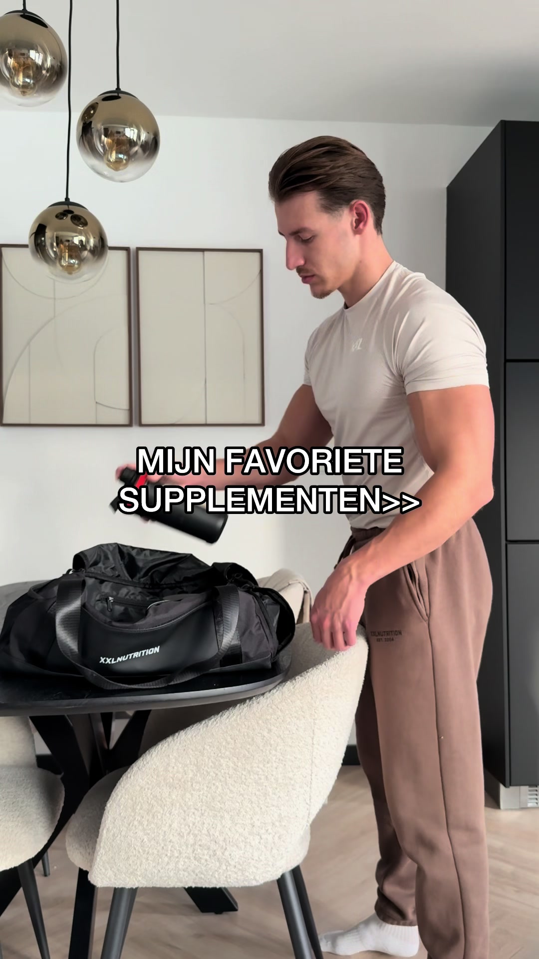 TikTok post by @jsdaan for XXL Nutrition. Caption reads: [...] focus, discipline en 20% korting bij @XXL....