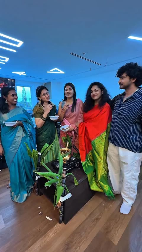 Instagram post by @894tamilfm for Joyalukkas. Caption reads: 89.4 Tamil FM Nadathum  Joy Alukkas Habibi Pongal....