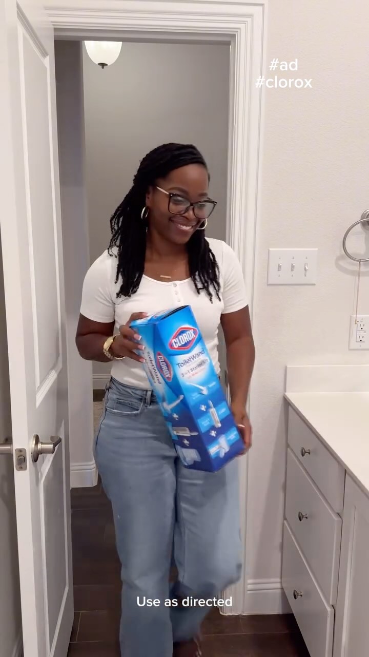 Instagram post by @marthadove for Clorox. Caption reads: #ad With 5 girls, our nightly cleaning routine is....