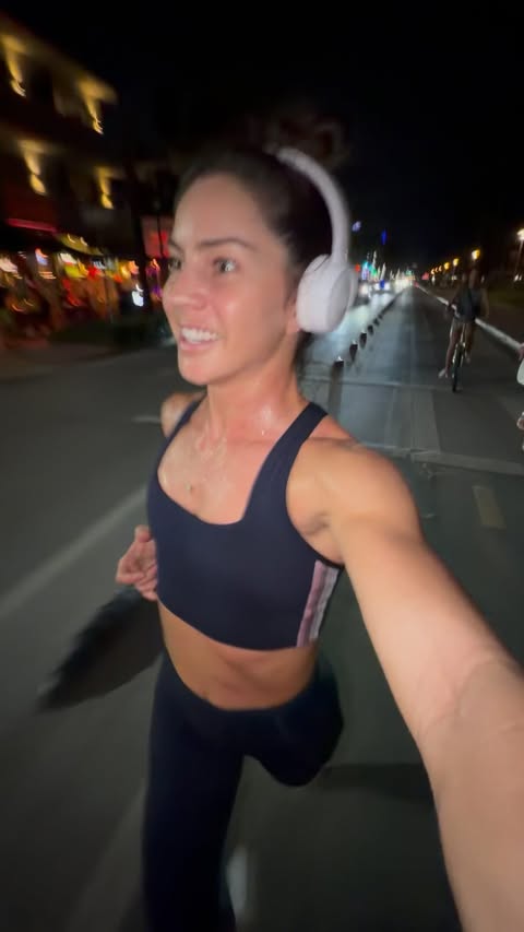 Instagram post by @avrilmathie for FrogFuel. Caption reads: when you’re sick, jet lagged and have a 63km run....