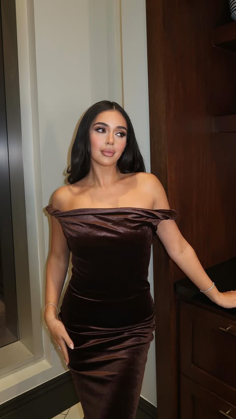 Instagram post by @saynasheikhh for Pixi Beauty. Caption reads: comment “perfume” and I’ll DM you the links....