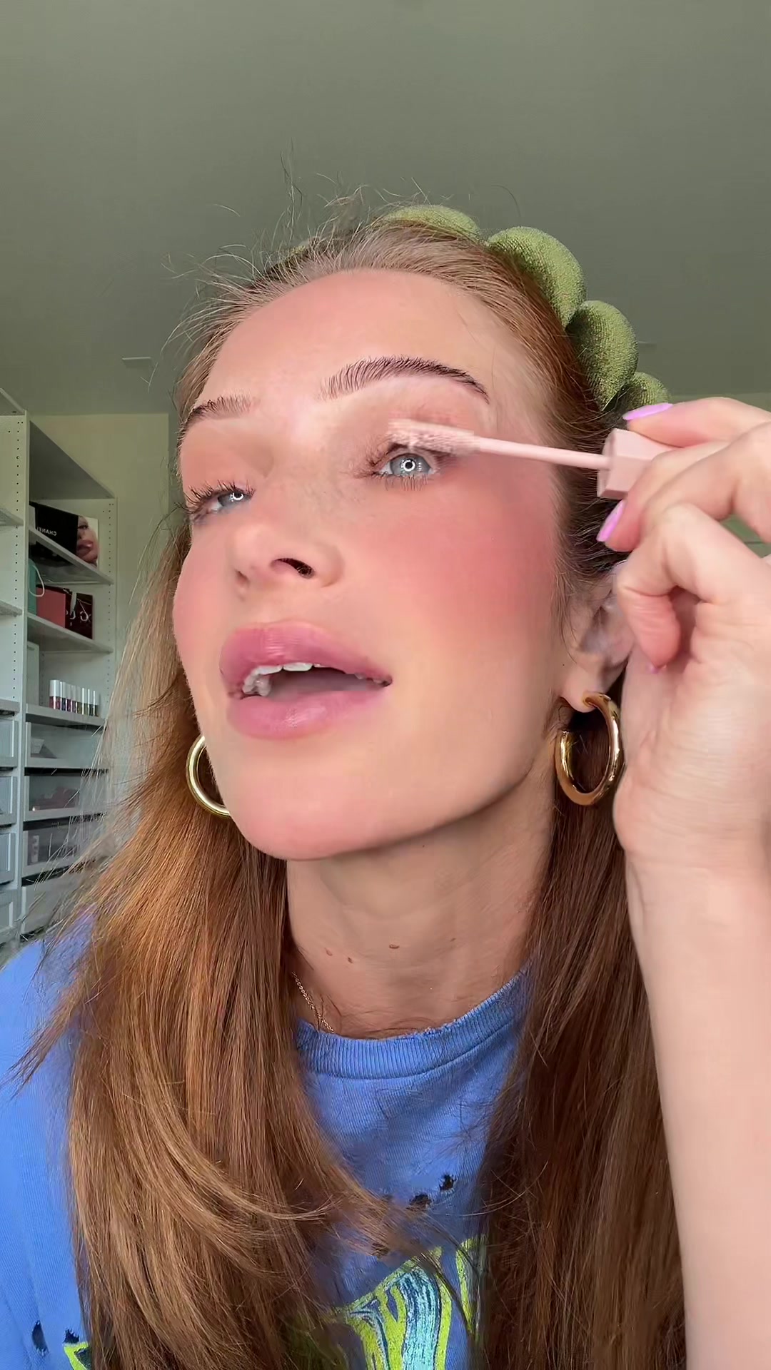 TikTok post by @sarah_wolak for Fenty Beauty. Caption reads: Hiiii summer eyelash combo!!!! #brownmascara....