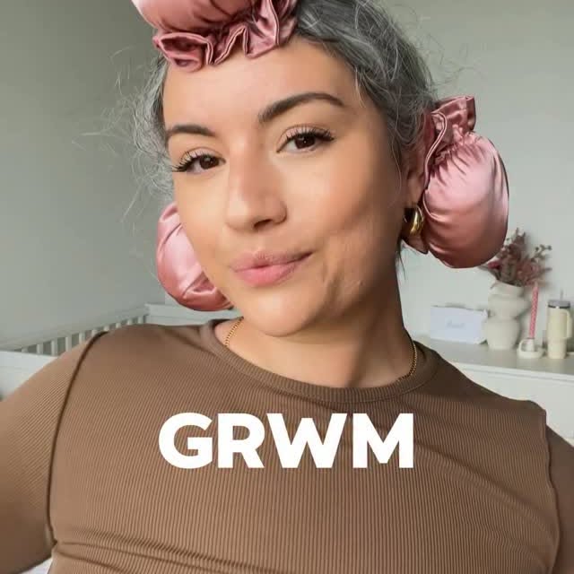 Instagram post by @sstrange for Chāmpo Haircare. Caption reads: Anyone else feeling this way? 🫶 buuut better hair....