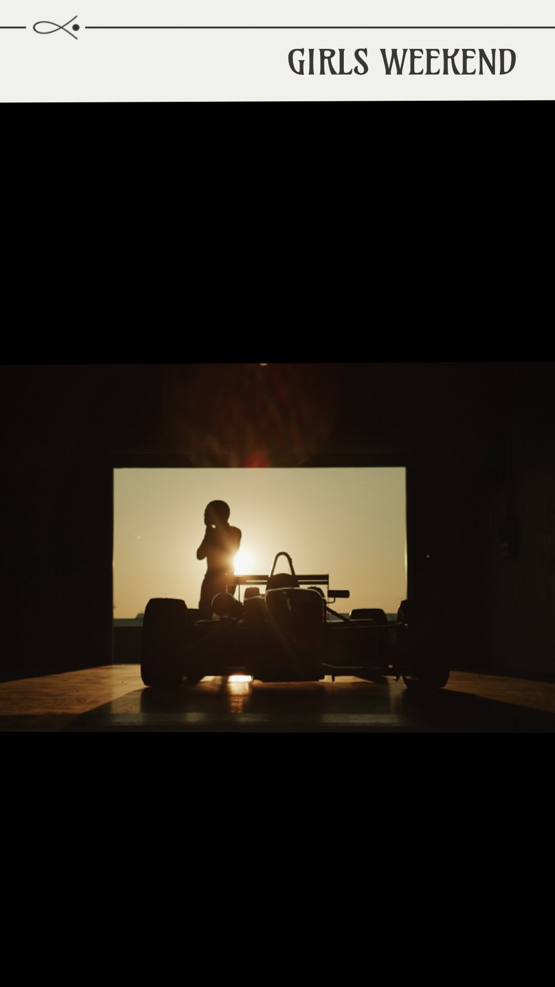 Instagram post by @jana.heinisch for Singapore Airlines. Caption reads: This era is called: not asking, just going ✈️ 🏎️....