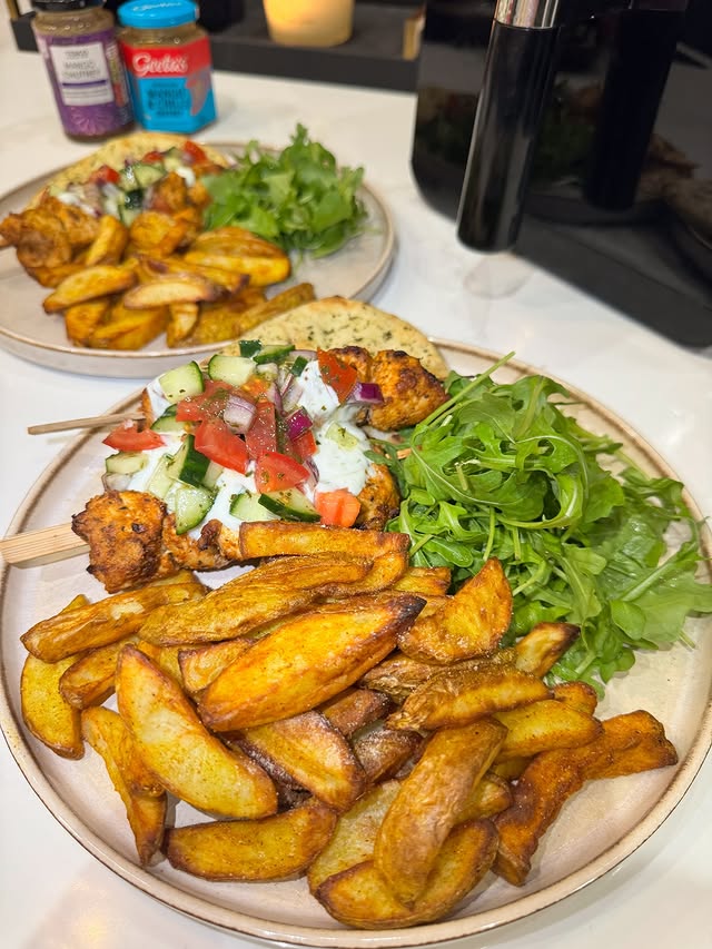 Instagram post by @boothys_sw_insta19 for JD SEASONINGS. Caption reads: [...] dinner! 

Chicken mixed with @jdseasonings....