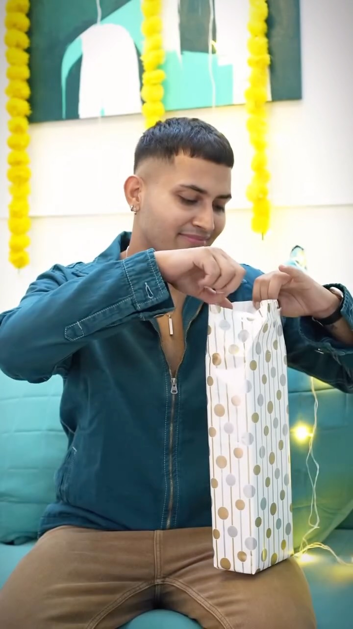 Instagram post by @vvaibhav_sharma for Portronics. Caption reads: My sister really outdid herself this Diwali!!....