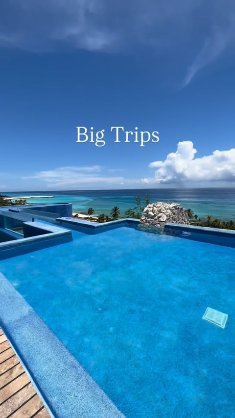 Instagram post by @sallytrubella for Expedia. Caption reads: MOOD FOR 2026 ✈️
SEND THIS TO SOMEONE YOU WANT TO....