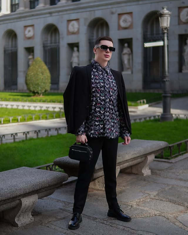 Instagram post by @aleenito for Incerunmen. Caption reads: Ad ~ Werbung | @incerunmenshop 
If you feel....