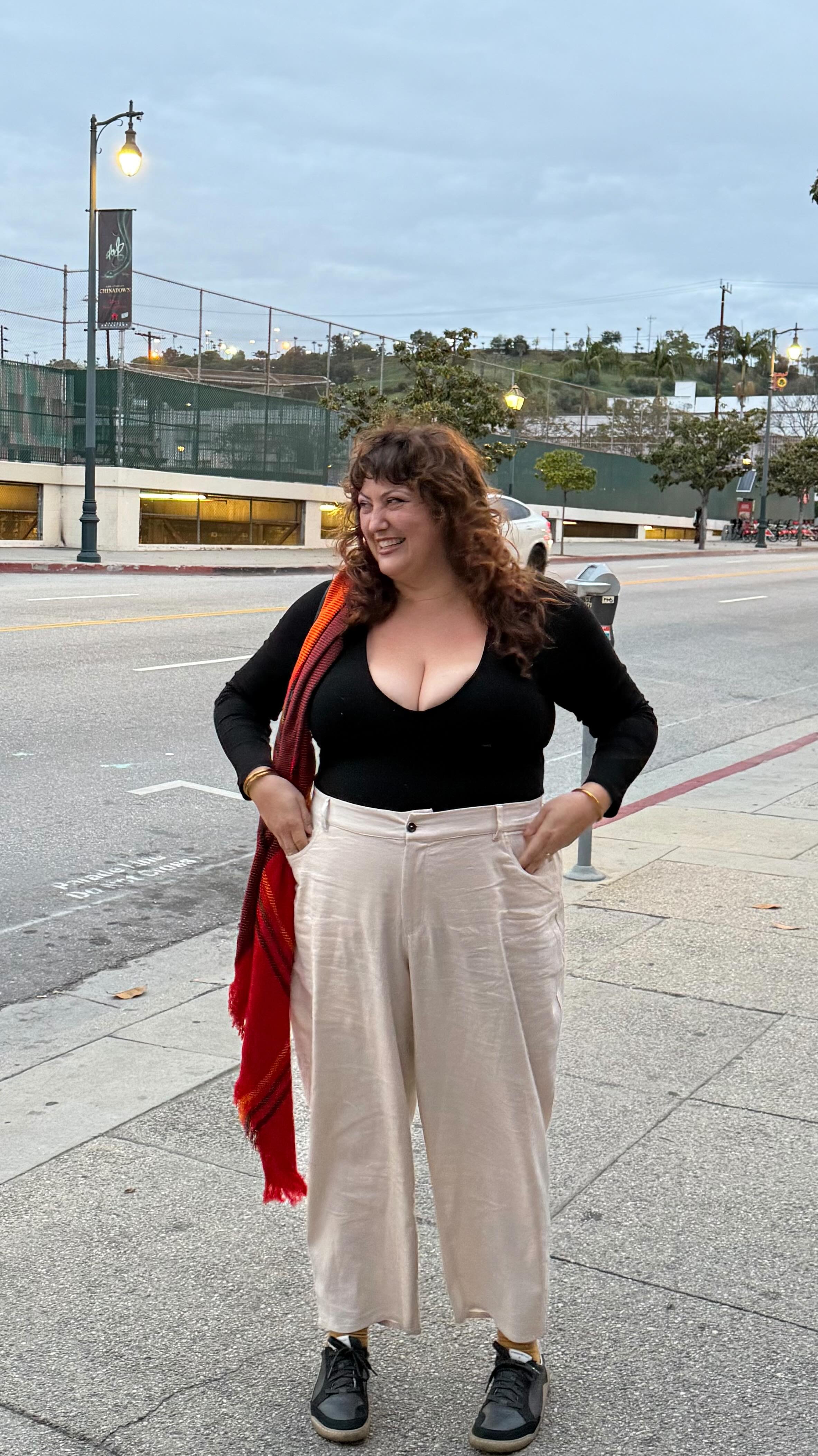 Instagram post by @therealjoynash for Universal Standard. Caption reads: Haven’t worn👖in a long time but....