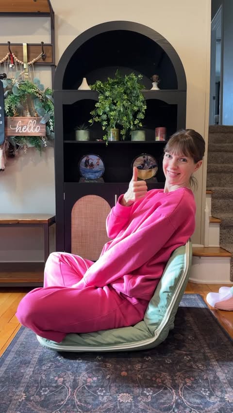 Instagram post by @usjapanfam for ZONLIHOME. Caption reads: [...] chair out there, say hellow to the....