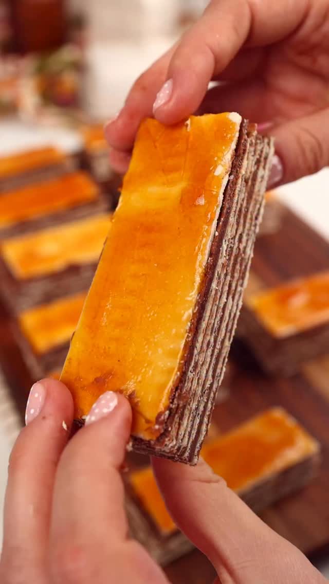 Instagram post by @kitchenaffairyt for Kaufland Romania. Caption reads: Prăjitura Doboș
Ingrediente:
• 3 ouă
• 200 g....