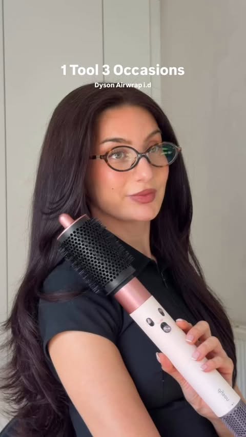 Instagram post by @selinekrembeauty for Dyson Beauty. Caption reads: [...] hair Which look is your favourite? 🤍....