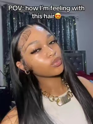 TikTok post by @meeeeyuhhh for Tunefulhair. Caption reads: @Tuneful Hair @Tuneful Hair US Shop #tunefulhair....
