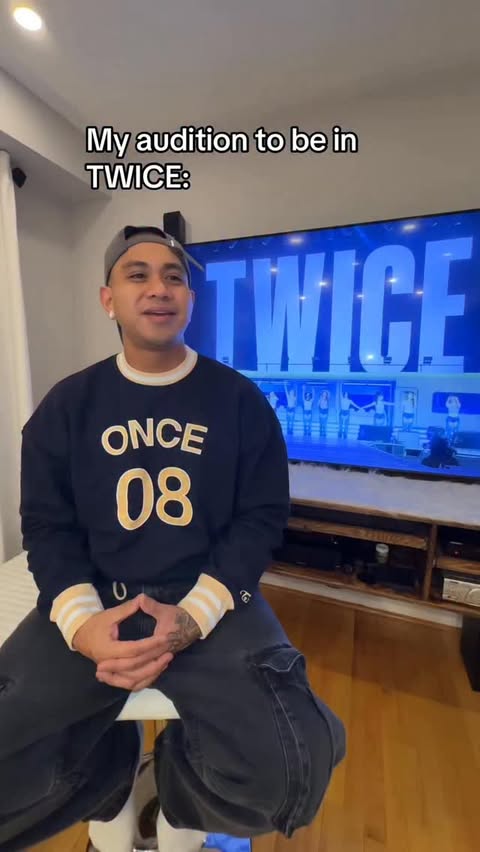 Instagram post by @kallizzle for Live Nation. Caption reads: [...] to see TWICE on tour! @twicetagram....