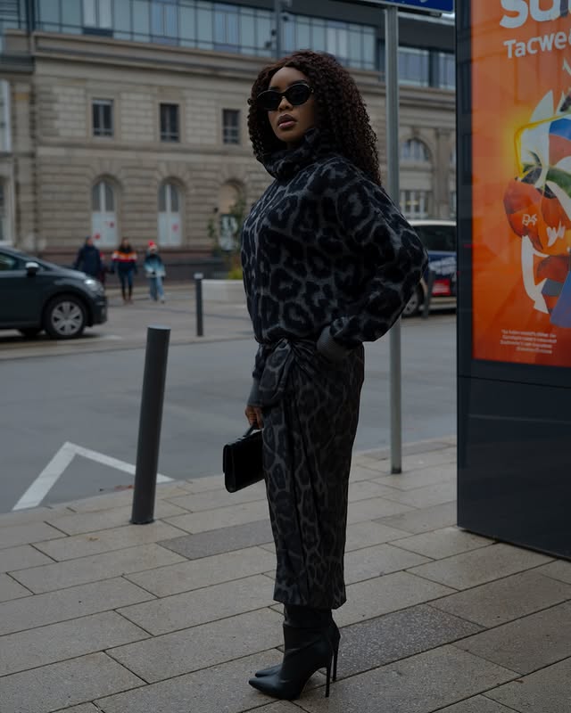 Instagram post by an influencer for Stella McCartney. Caption reads: [...] looks better in Leopard @stellamccartney.