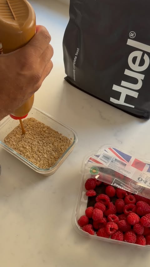 Instagram post by @ollielawrence for Huel. Caption reads: Pre game overnight oats 🍯 @huel Black Edition -....