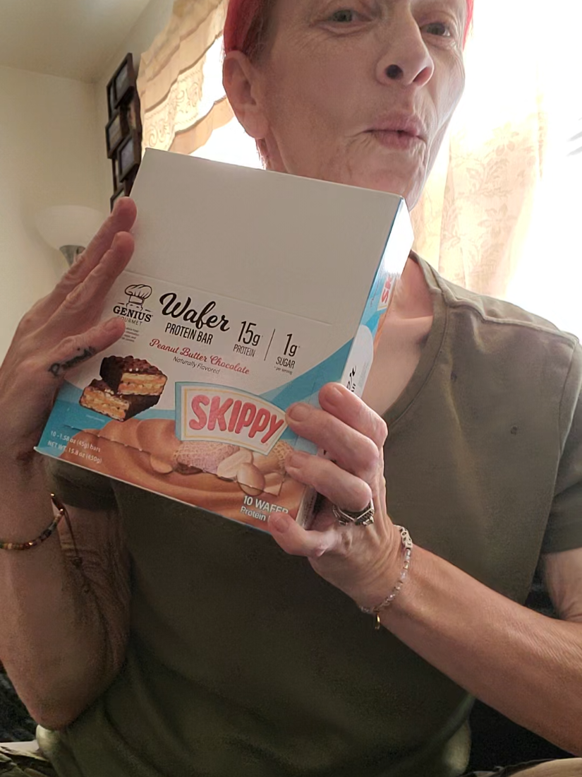 TikTok post by @karebear_shares for Genius Gourmet. Caption reads: [...] Bars - Delicious & Nutritious - @Genius....