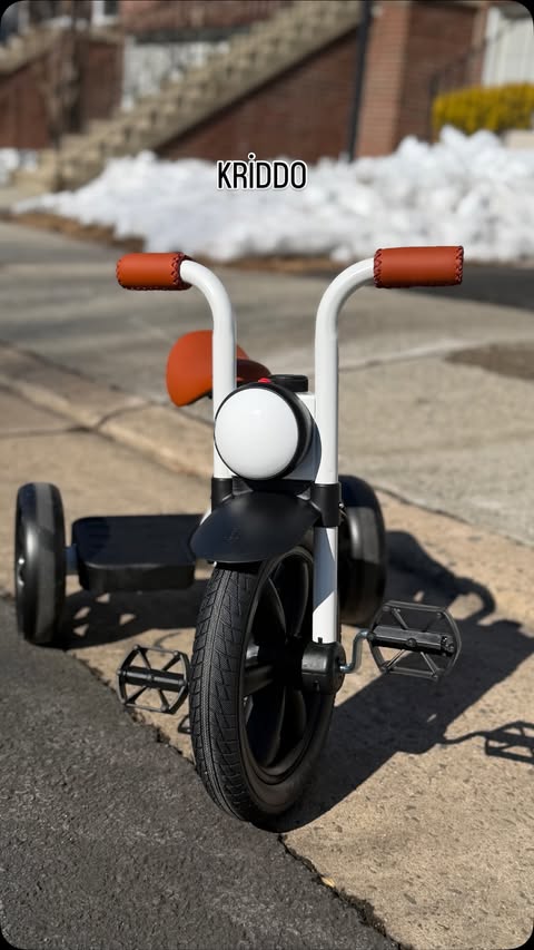 Instagram post by @esra_in_america for KRIDDO. Caption reads: I’m truly in love with the quality 🤎 Kriddo feels....