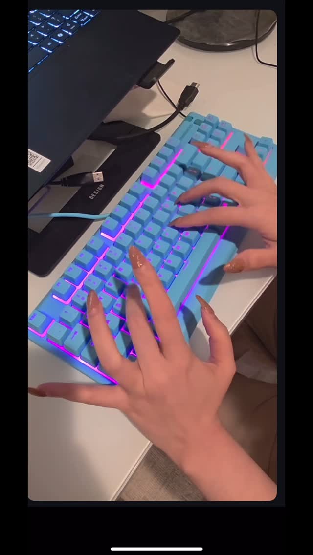 Instagram post by @kaymayblog for SteelSeries. Caption reads: I’ve been using the SteelSeries Apex 3 TKL Aqua,....