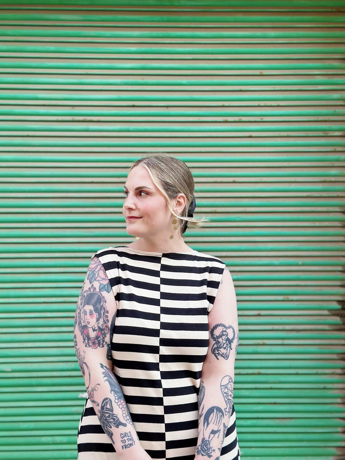 Instagram post by @rebecagomezpolo for Ulla Popken. Caption reads: Look @ullapopken_official ✨

En realidad el....