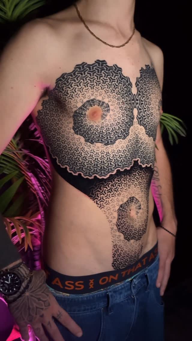 Instagram post by @alex_santucci_tattooer for World Famous Tattoo Ink. Caption reads: Bodysuit in progress done with @worldfamousink....