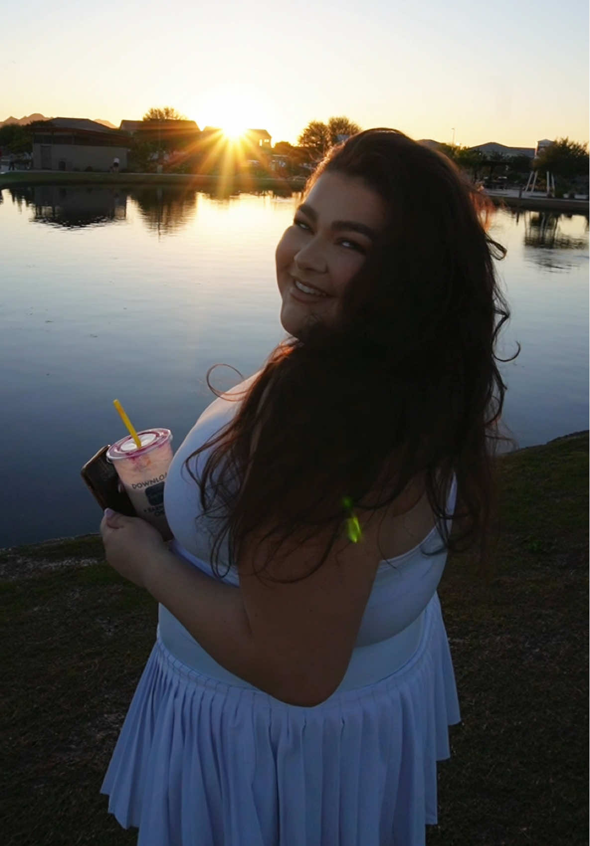 TikTok post by @thecarlawhite for WeightWatchers. Caption reads: I have lost 15 pounds with @WeightWatchers but the....