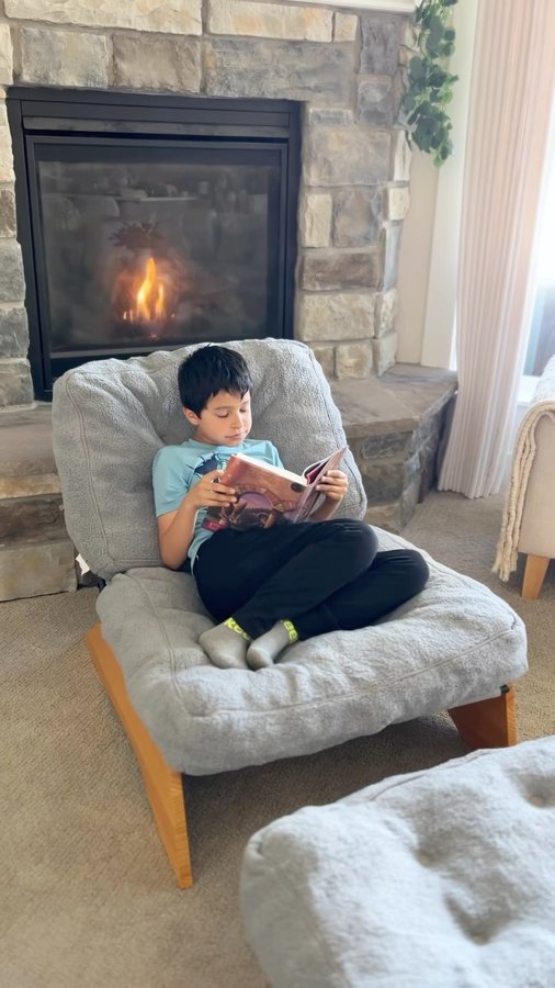 Instagram post by @yurbiwood for MAXYOYO HOME. Caption reads: [...] my new favorite reading spot from....