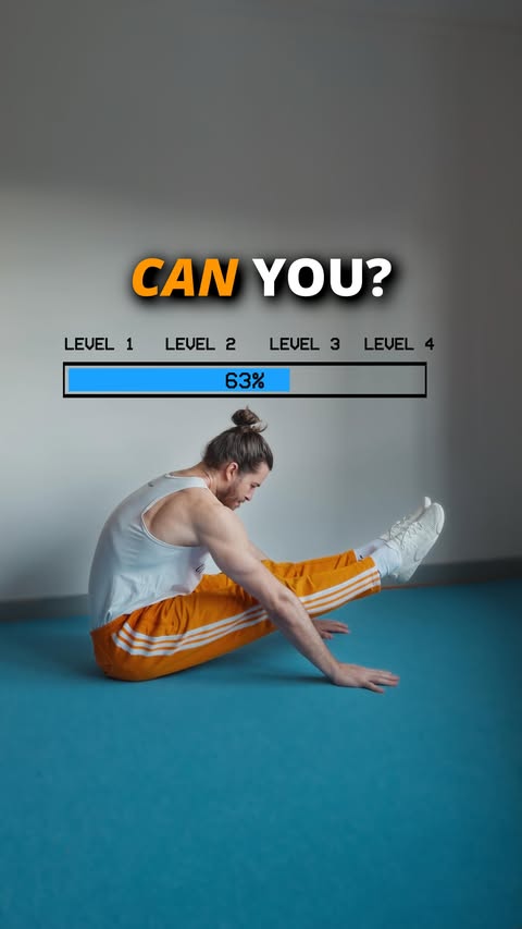 Instagram post by @tobias.bolliger for VIVOBAREFOOT. Caption reads: There‘s nothing better than a nice compression....