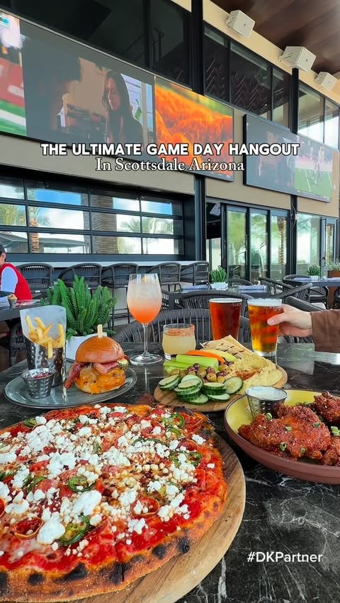 Instagram post by @foodtherapy.az for DraftKings. Caption reads: 🏈In partnership with DraftKings

We spent the day....