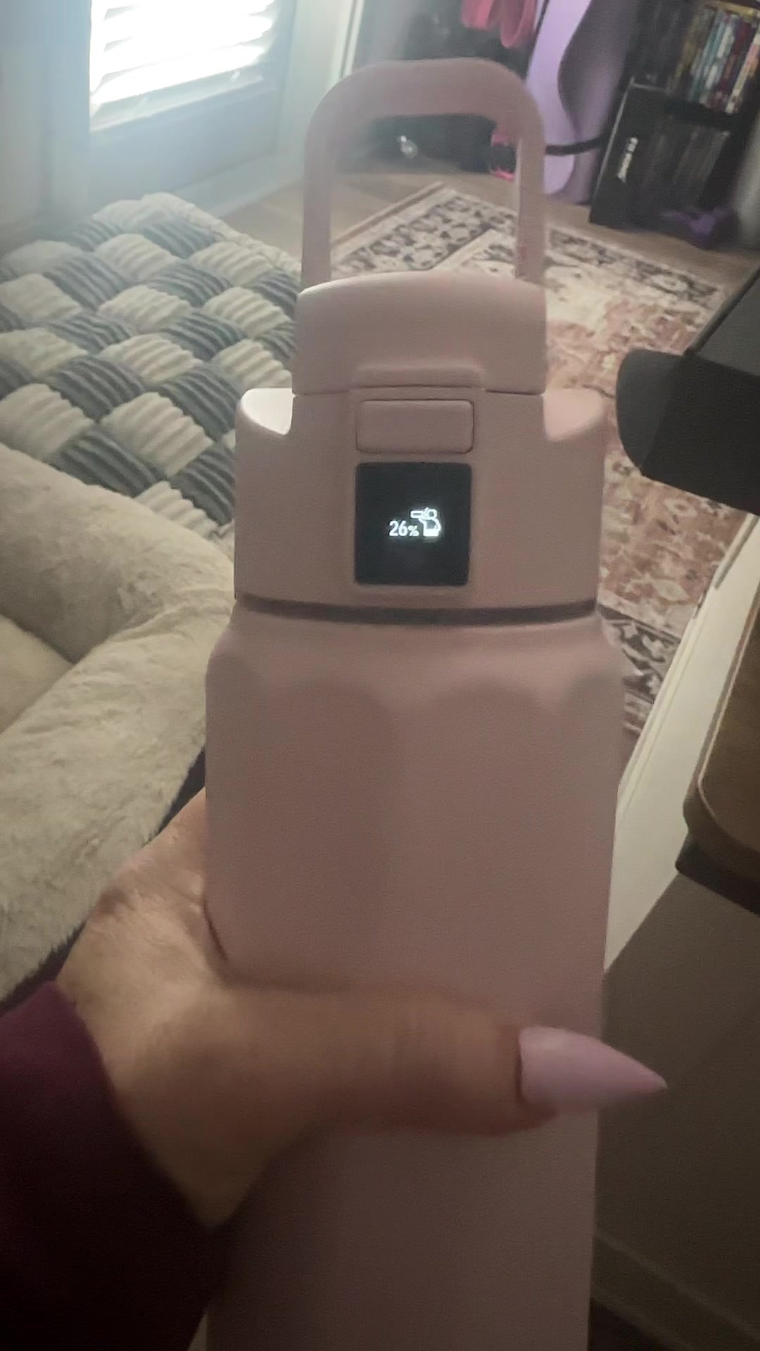 TikTok post by @phatbootyd for Water H Costa Rica. Caption reads: @GetWaterH #fyp #dealsforyourdays....