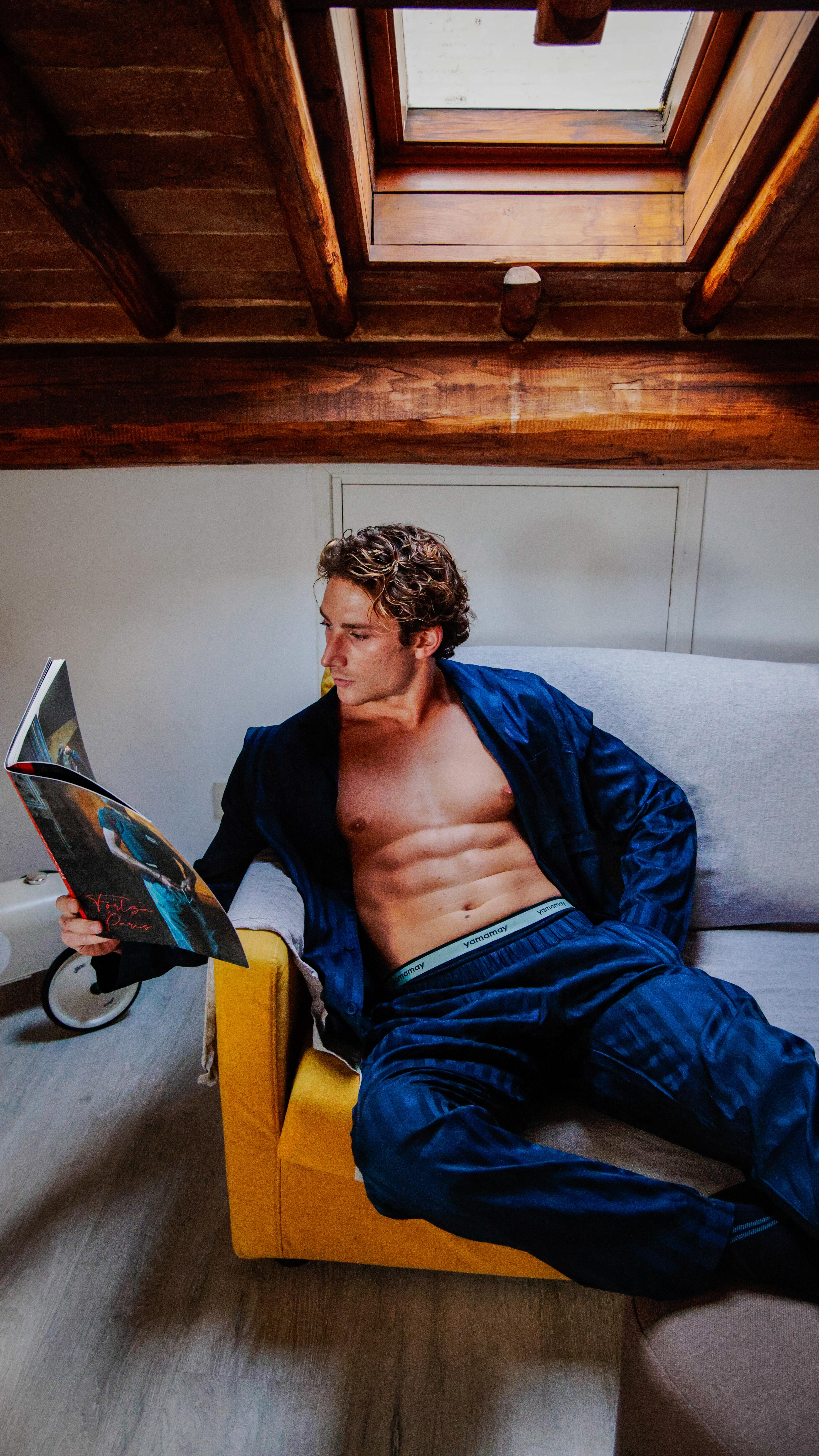 Instagram post by @tommaso__franchi for Yamamay. Caption reads: Morning Routine with @yamamaymanofficial....