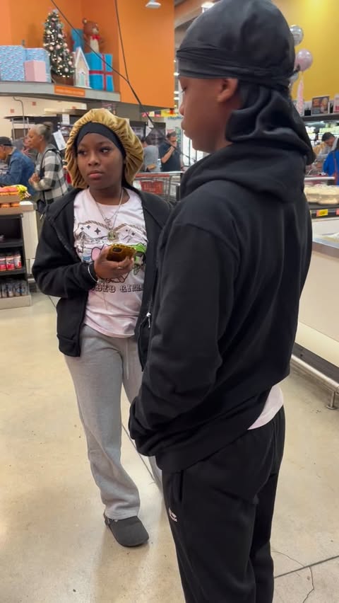 Instagram post by @thereal_nfl.lee for H-E-B. Caption reads: Quick lil trip to heb @heb.