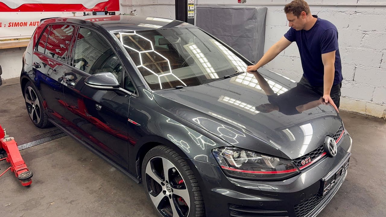 YouTube post by @simonauto for EcoFlow. Caption reads: Money-grab Golf GTI...(broke again after 50....