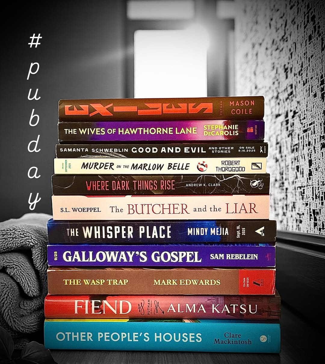 Instagram post by @bookgirlbrown_reviews for Putnam Books. Caption reads: PUB✶DAY
#ad much love for my advance copies....