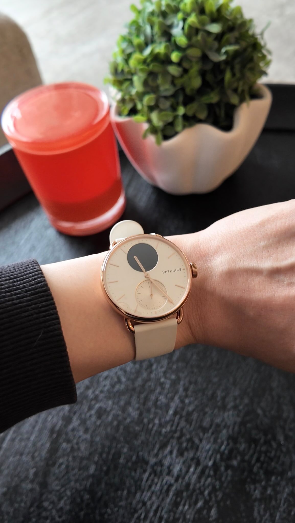 Instagram post by @tinarahimii_ for Withings. Caption reads: Not your typical training watch....