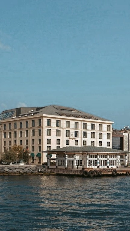 Instagram post by @sachinidilanka for Shangri-La. Caption reads: [...] spend the most magical weekend at the....