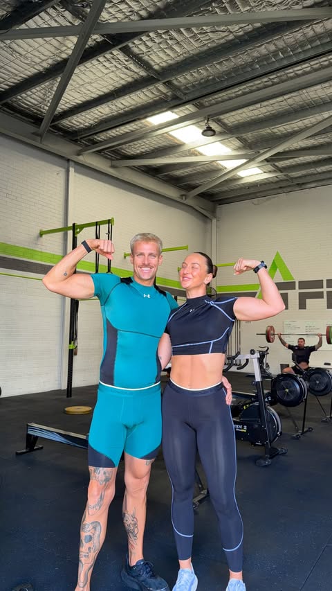 Instagram post by @erinlouisecamilleri for Under Armour. Caption reads: When every rep matters, @underarmourau HeatGear....