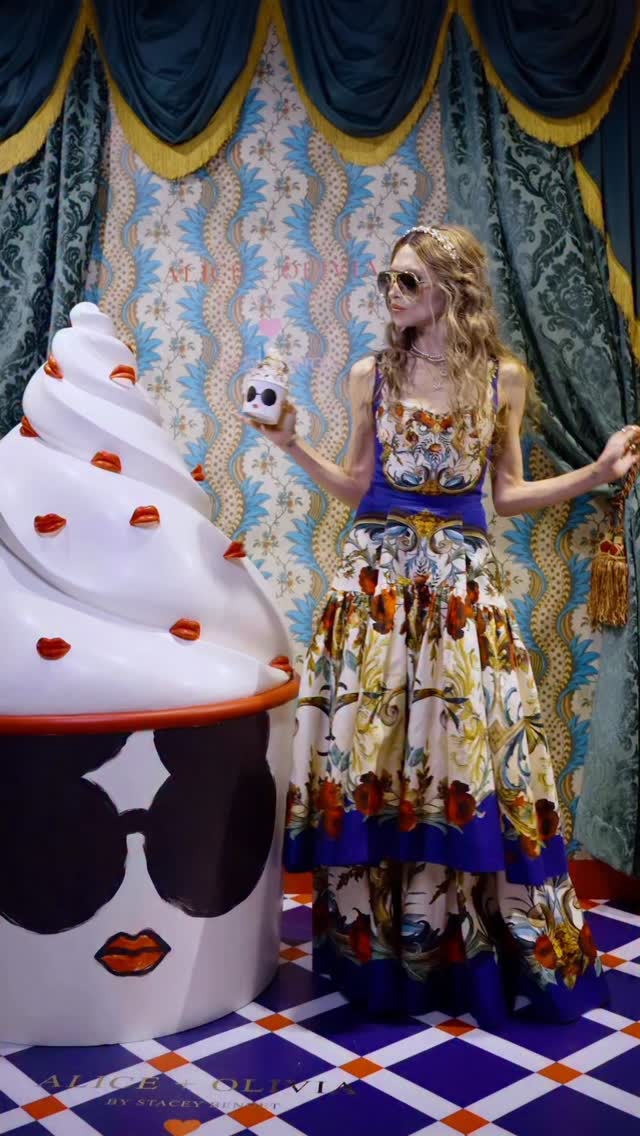 Instagram post by @staceybendet for Bloomingdale's. Caption reads: Come stop by our alice + olivia holiday takeover....