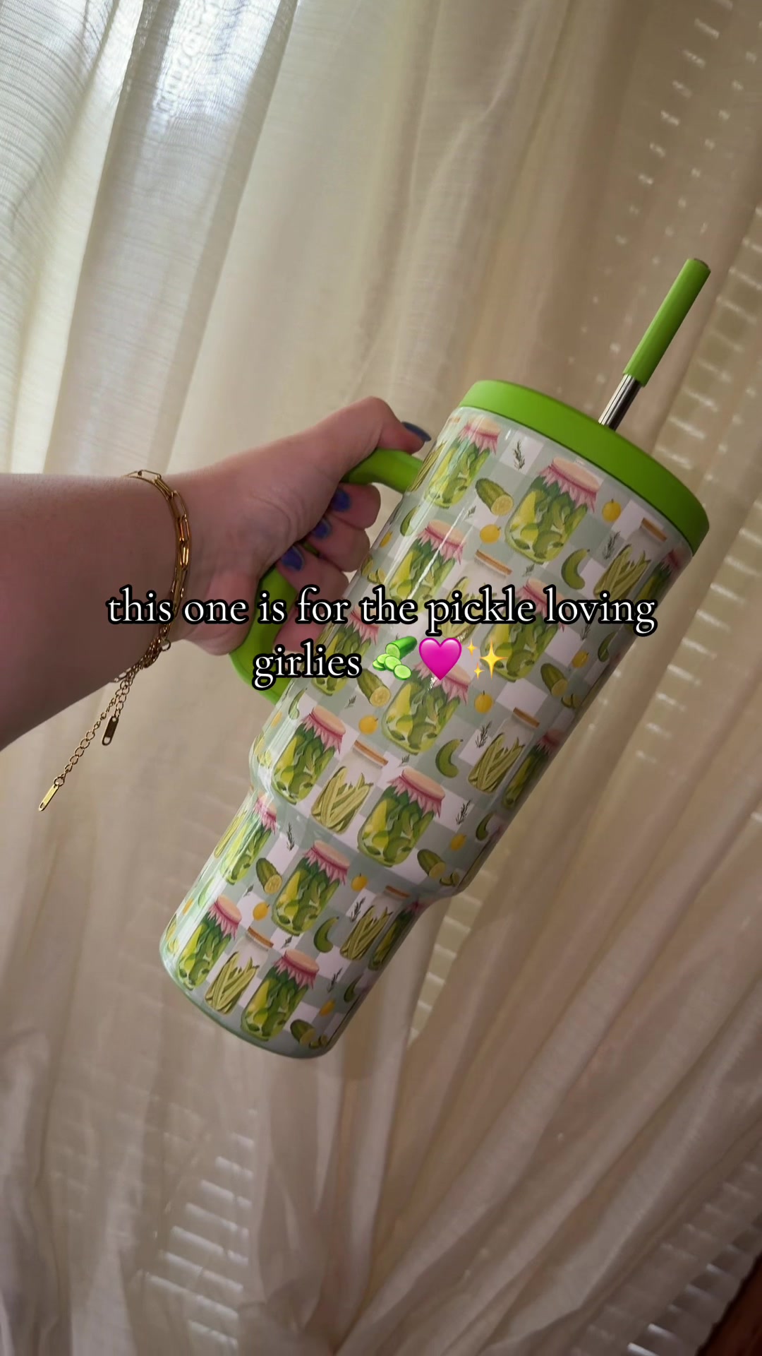 TikTok post by @callieleighanna for MeokyshopUS. Caption reads: [...] juice😝🩷✨🥒 #picklelover #meoky....