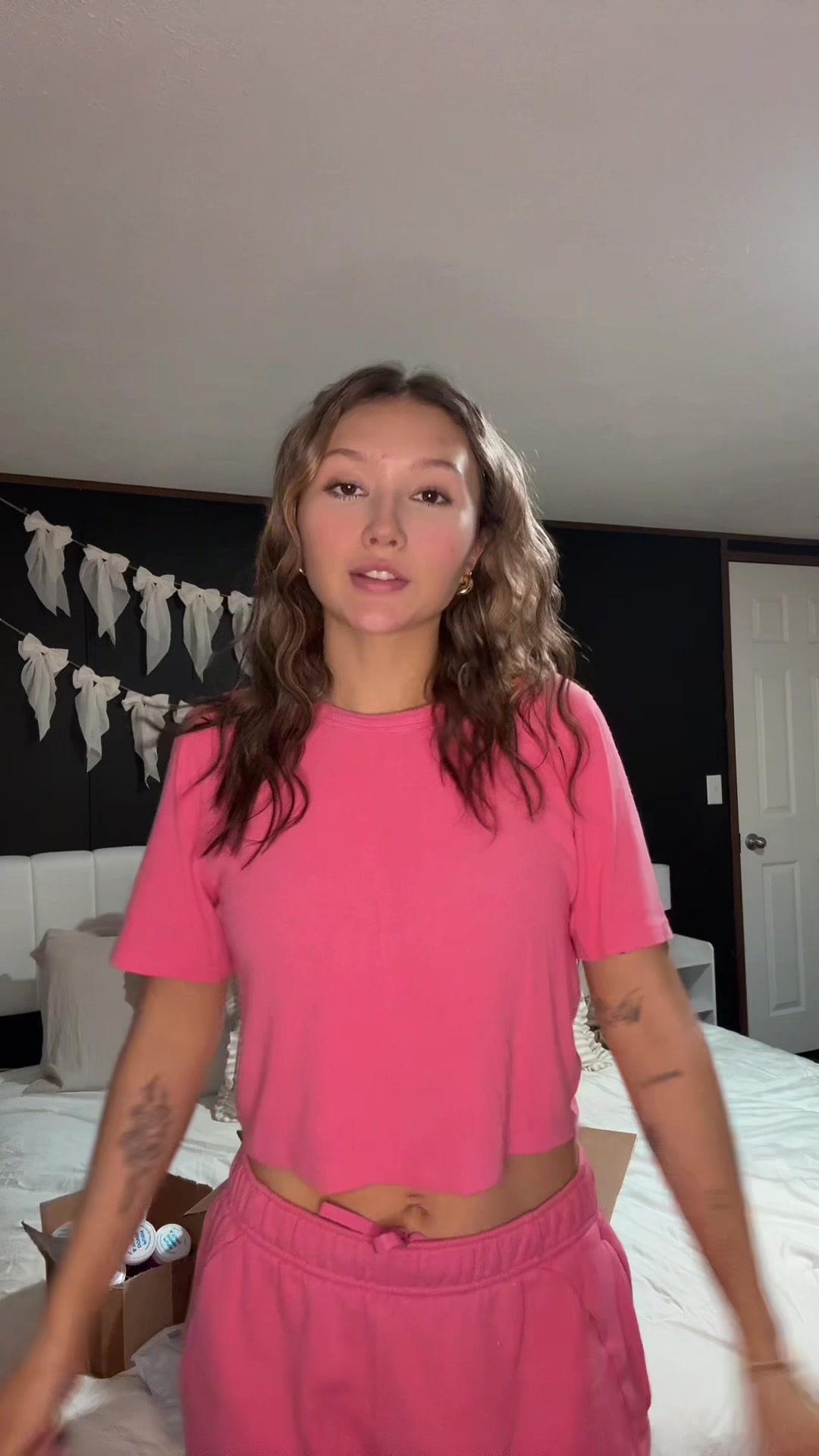 TikTok post by @han.nah._.marie for Like Air Puffcorn. Caption reads: [...] UNBOXING 💍📦 @Simply Gifted Co @Like Air....