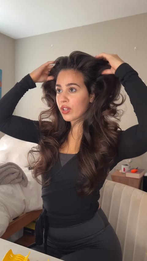 Instagram post by @biancacristinoo for Drybar. Caption reads: Restoring my day 6 hair using @thedrybar roller....