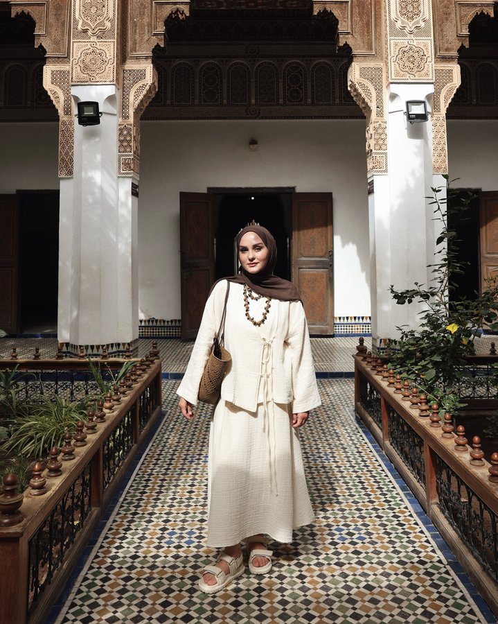 Instagram post by @atalaraleyna for OZSARICAM. Caption reads: Back to Morocco🤎
#işbirliği.